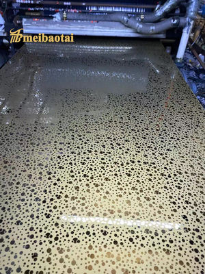 سعر جيد مرآة ذهبية محفورة 304 صفيحة من الفولاذ المقاوم للصدأ مع 0.95mm سمك و 1219x2438mm الحجم للمصاعد الانترنت
