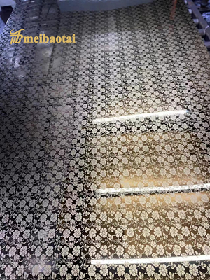 أوراق الفولاذ المقاوم للصدأ المقطوعة بالمرآة الخارقة 1219x2438mm 201 304