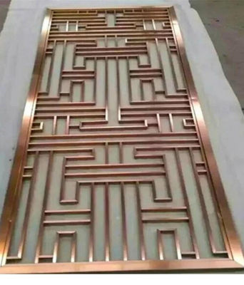 مقسم غرفة من الفولاذ المقاوم للصدأ بتصميم مخصص مع طلاء ذهبي وردي وسمك 8 مم للمساحات الداخلية والخارجية