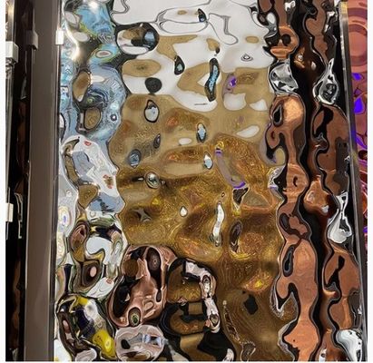 الزجاج الفضي النهاية 0.65mm سمك ASTM المعيار المياه الموجة صفيحة الفولاذ المقاوم للصدأ للاستخدام الزخرفي