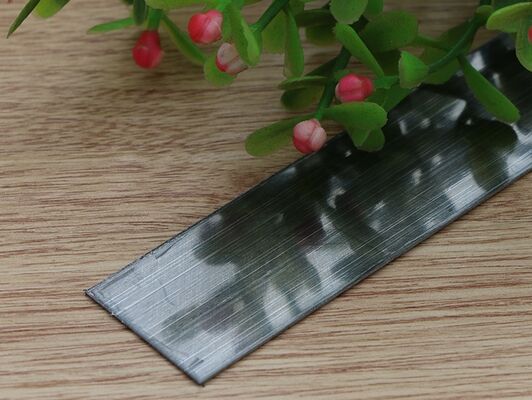 شريط لاصق من الفولاذ المقاوم للصدأ 201 بطلاء PVD بلون تشطيب الشعر، شريط مسطح لبلاط الحواف