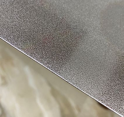 سعر جيد SS304 4 * 8ft 0.65mm الفولاذ المقاوم للصدأ لوحة زخرفة ورقة منقوشة الانترنت