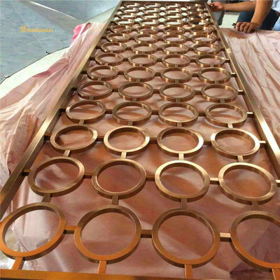 سعر جيد 3048 ملم فولاذ المقاوم للصدأ غرفة مقسمة ، HRB100 الشاشات المعدنية الزخرفية في الخارج الانترنت