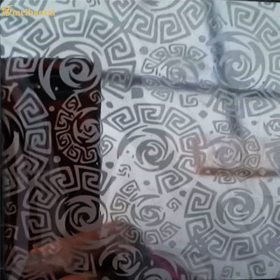 سعر جيد لوح من الفولاذ المقاوم للصدأ مزخرف قياسي من ASTM مقاس 4 × 10 قدم الانترنت