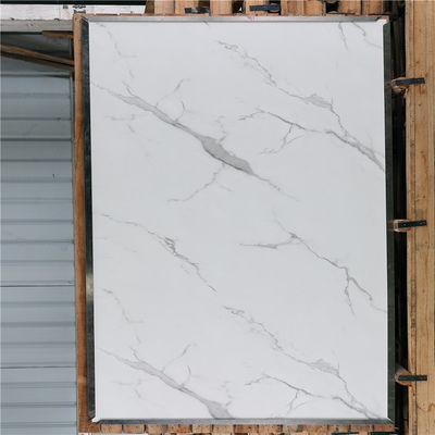 سعر جيد تقليد الخشب الحبوب اللون الأبيض صفائح الفولاذ المقاوم للصدأ تزيين حافة الجدار الانترنت